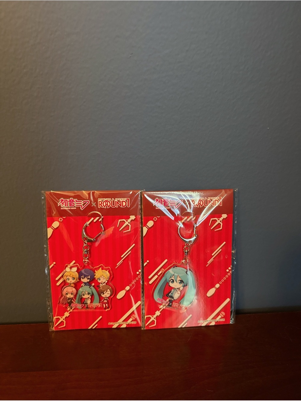 Hatsune Miku x Round1 Collab 2x Keychains Brand New!